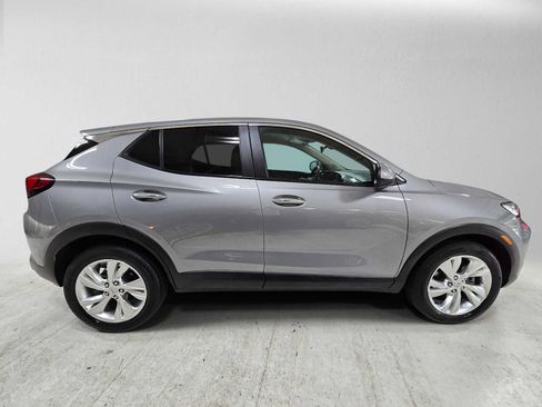 Used 2024 Buick Encore GX Preferred FWD image 2