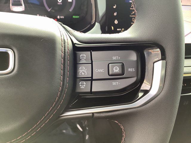 Used 2025 Jeep Wagoneer S Limited AWD/4WD image 12