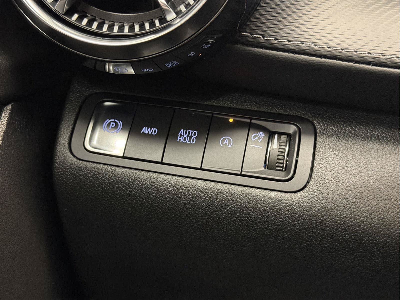 Used 2026 Chevrolet Equinox LT AWD/4WD image 37