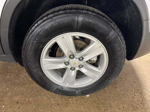 Used 2018 Chevrolet Trax LS AWD/4WD image 9