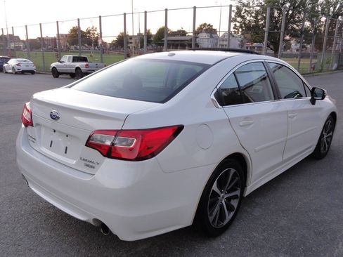 Used 2015 Subaru Legacy 3.6R Limited AWD/4WD image 3