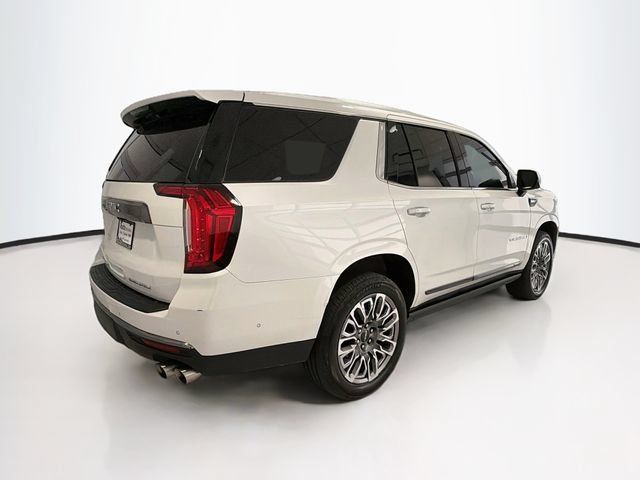 Used 2023 GMC Yukon Denali Ultimate AWD/4WD image 7