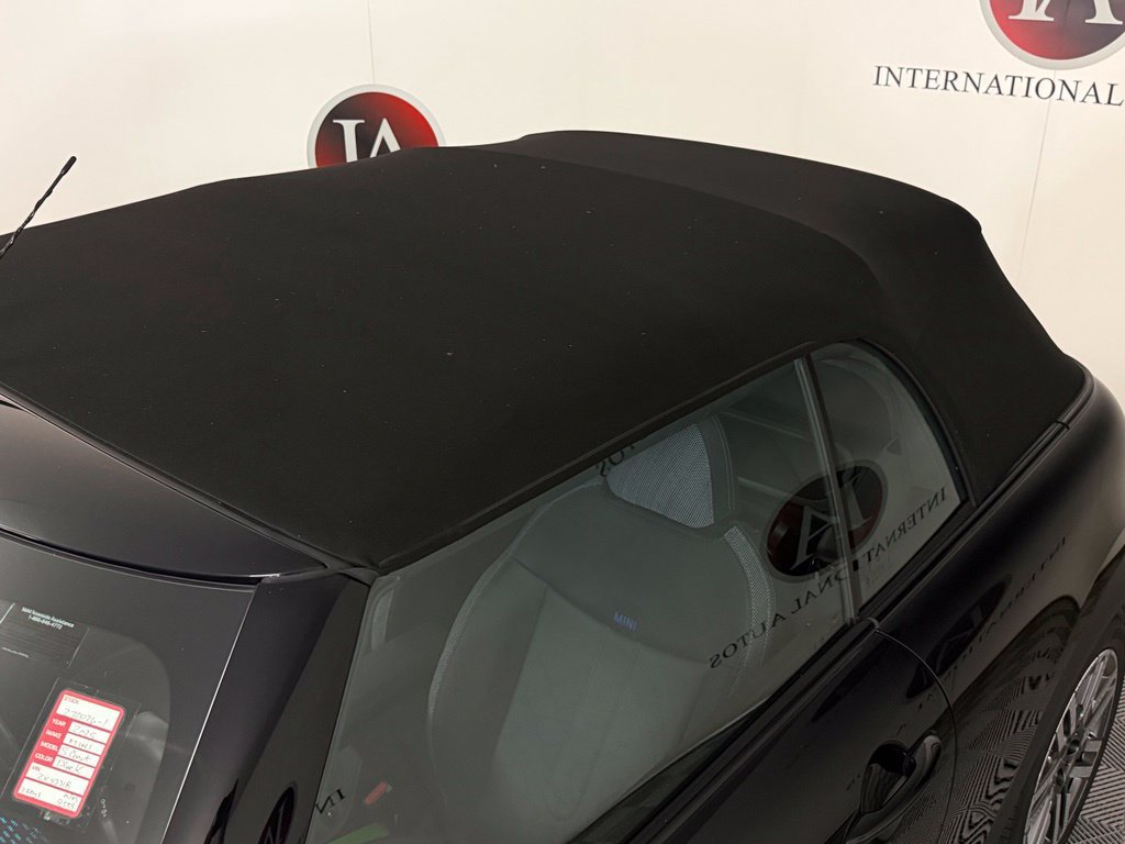 Used 2025 MINI Cooper S FWD image 9