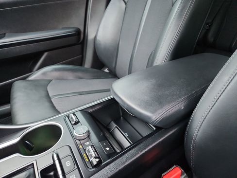 Used 2022 Kia K5 GT-Line w/ GT-Line Awd Premium Package image 23