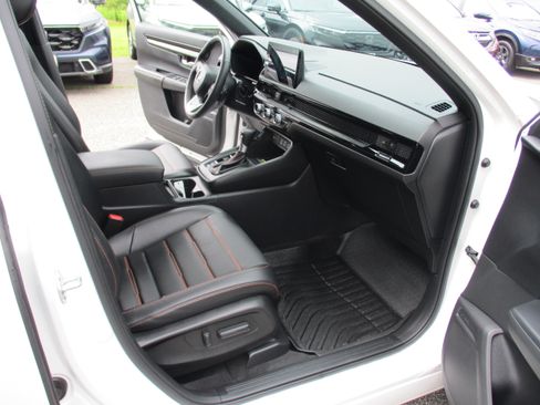 Certified 2024 Honda CR-V Sport Touring image 16
