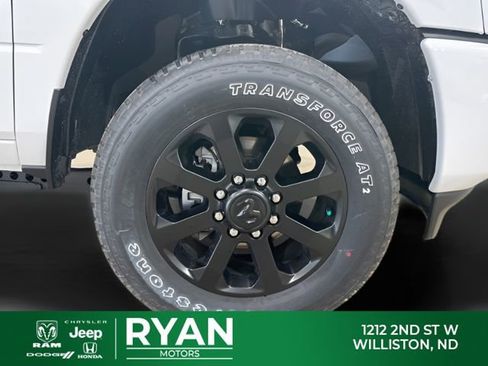 New 2026 RAM 2500 Laramie AWD/4WD image 52