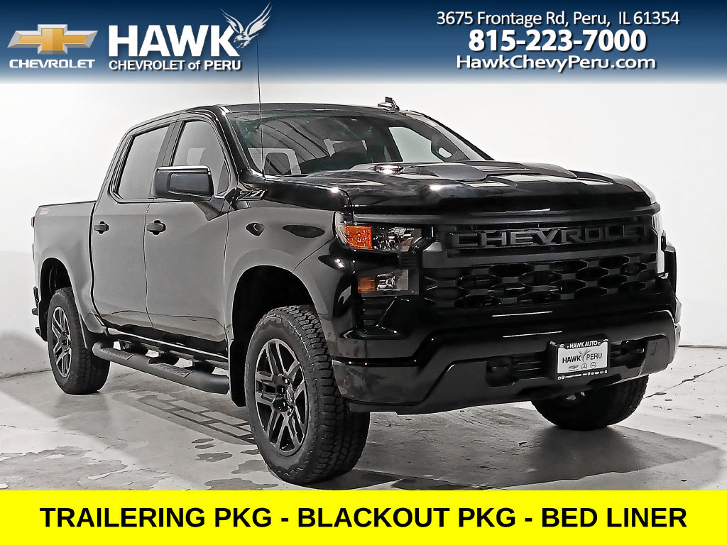 Used 2026 Chevrolet Silverado 1500 Custom Trail Boss w/ Turbomax Blackout Package AWD/4WD image 1