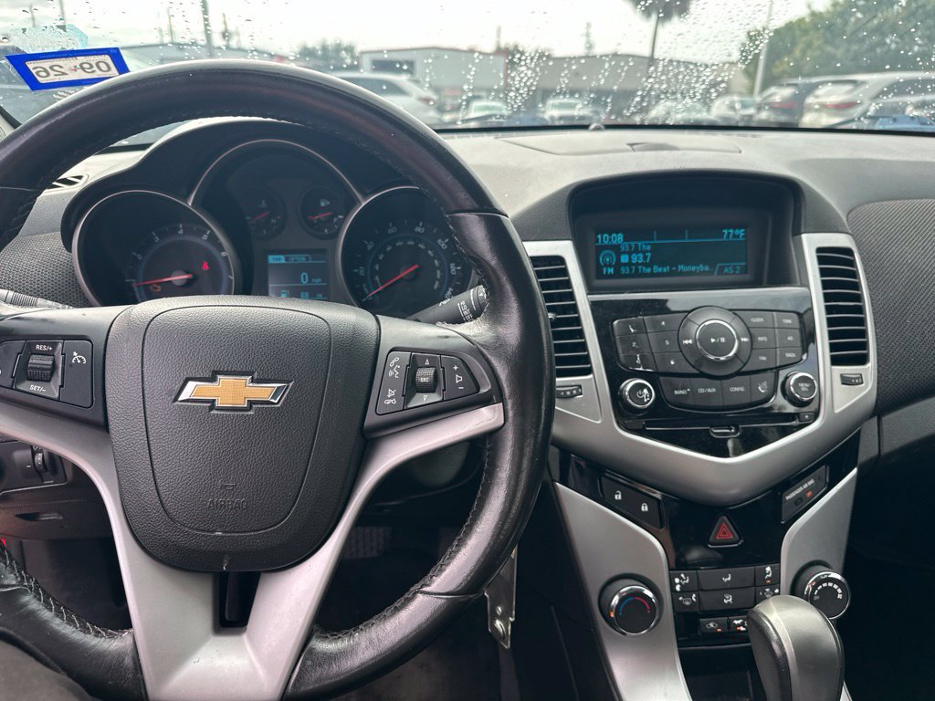 Used 2014 Chevrolet Cruze LT FWD image 9