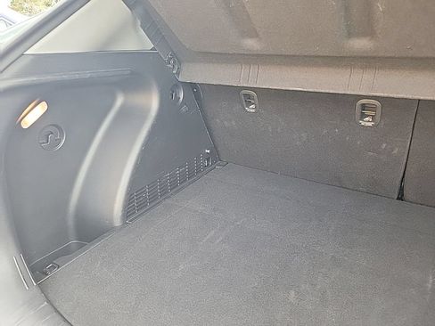 Certified 2025 Hyundai Kona SEL AWD/4WD image 32
