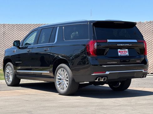 New 2026 GMC Yukon XL Denali AWD/4WD image 6