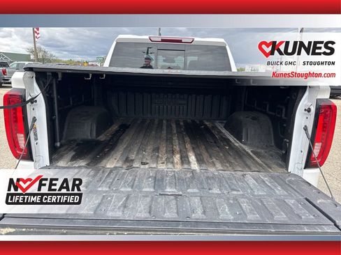 Used 2024 GMC Sierra 1500 SLT w/ SLT Premium Package AWD/4WD image 19