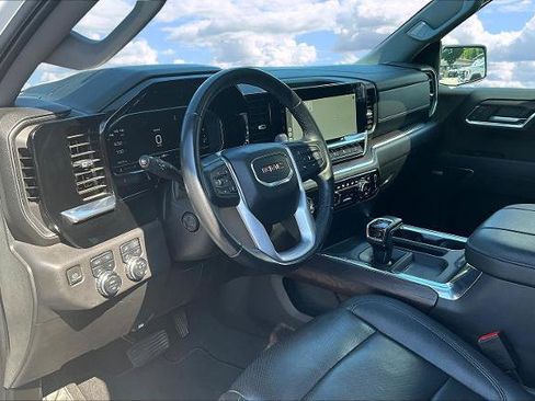 Used 2023 GMC Sierra 1500 SLT w/ SLT Premium Package image 18