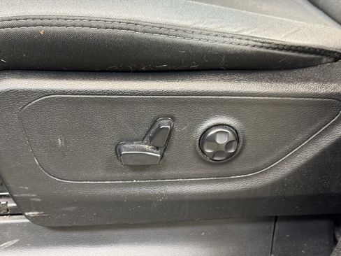 Used 2020 RAM 1500 Big Horn image 11