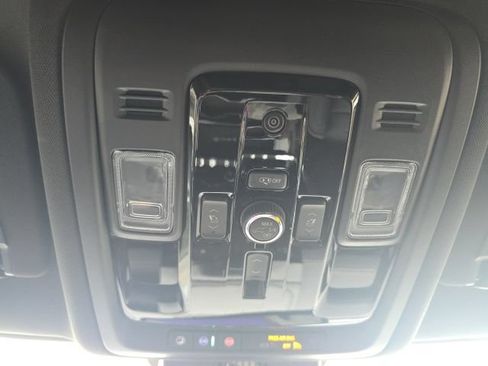 Used 2026 GMC Yukon Elevation w/ LPO, Floor Liner Package AWD/4WD image 33
