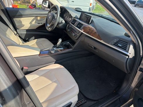 Used 2015 BMW 328i xDrive Sedan AWD/4WD image 19