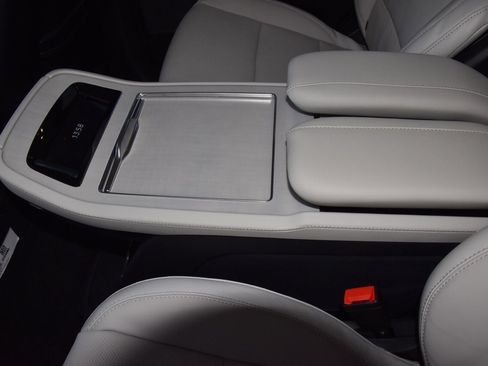 New 2025 Lincoln Navigator Reserve image 20