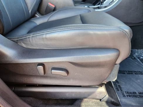 Used 2021 Subaru Ascent Limited w/ Technology Package image 21