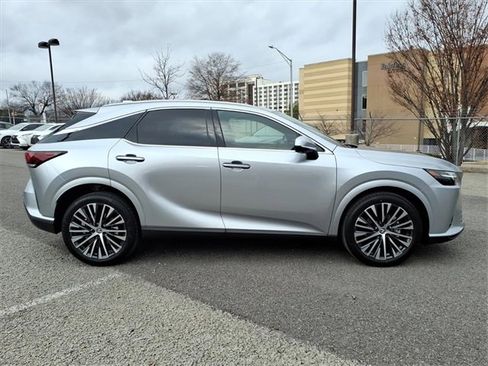 Used 2025 Lexus RX 350 FWD image 2