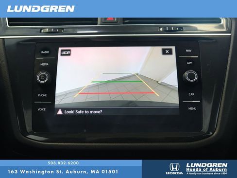 Used 2023 Volkswagen Tiguan SEL R-Line image 23