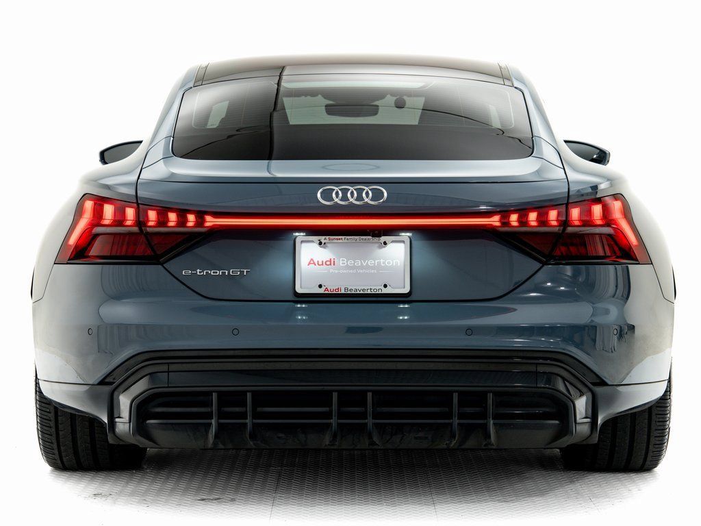 Used 2022 Audi e-tron GT Premium Plus AWD/4WD image 32