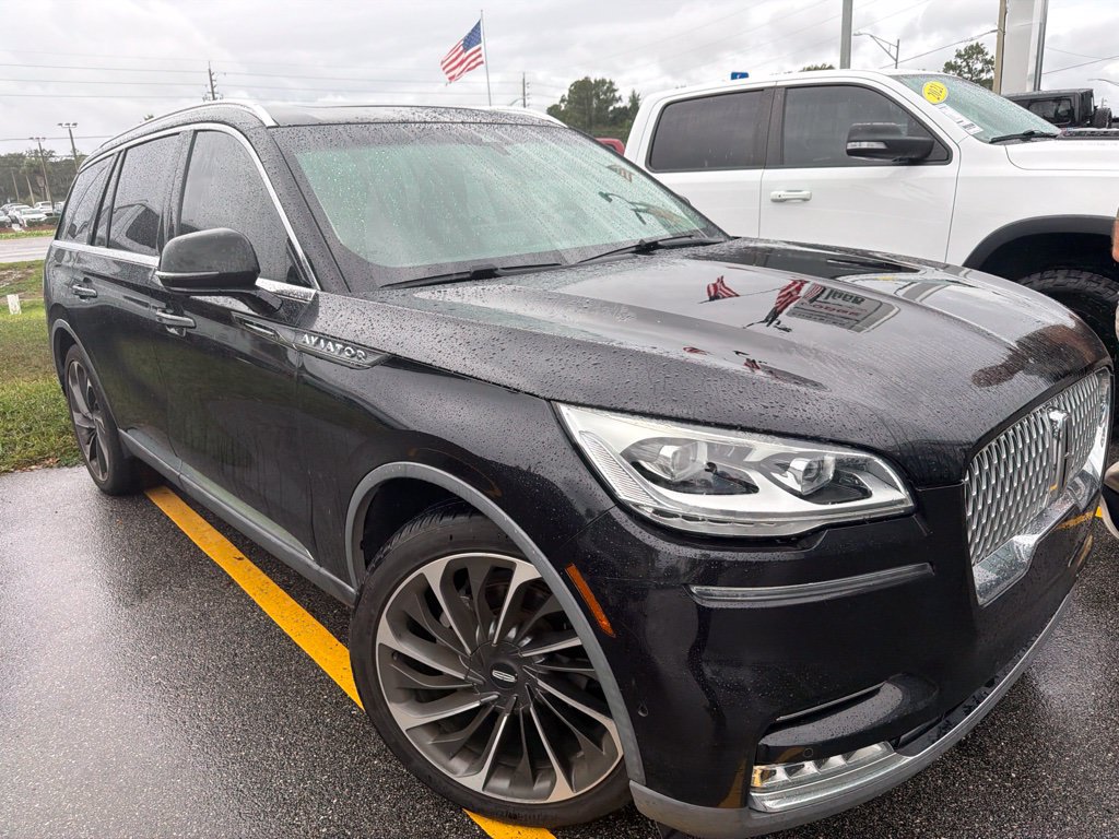 Used 2020 Lincoln Aviator Reserve w/ Equipment Group 202A AWD/4WD image 3