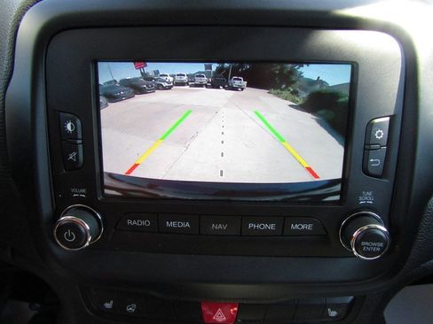 Used 2016 Jeep Renegade Limited AWD/4WD image 14