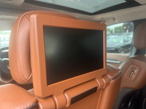 Used 2015 Jeep Grand Cherokee Summit w/ Platinum Series Group AWD/4WD image 9