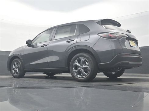 New 2026 Honda HR-V LX image 30