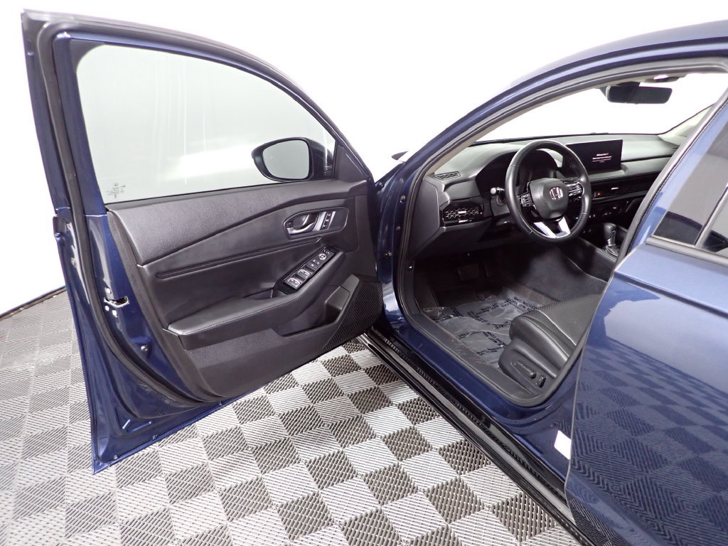 Used 2024 Honda Accord Touring image 20