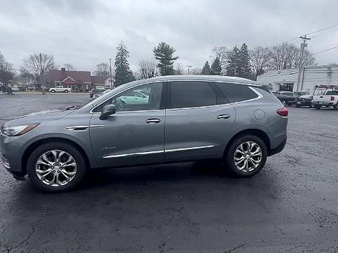 Certified 2018 Buick Enclave Avenir w/ Avenir Technology Package AWD/4WD image 5
