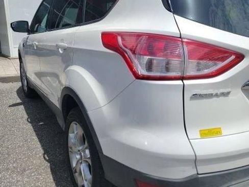 Used 2013 Ford Escape SEL FWD image 6