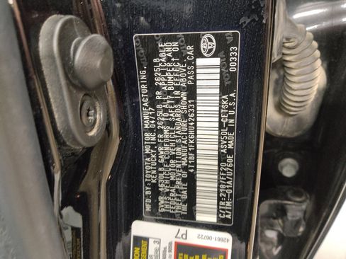 Used 2017 Toyota Camry SE image 33