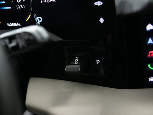 Certified 2023 Porsche Taycan 4 Cross Turismo image 25