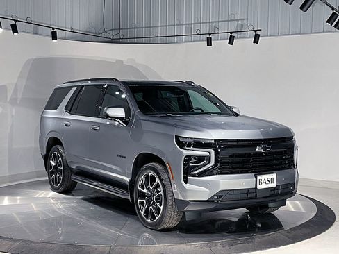 Used 2026 Chevrolet Tahoe RST w/ Comfort Package image 43