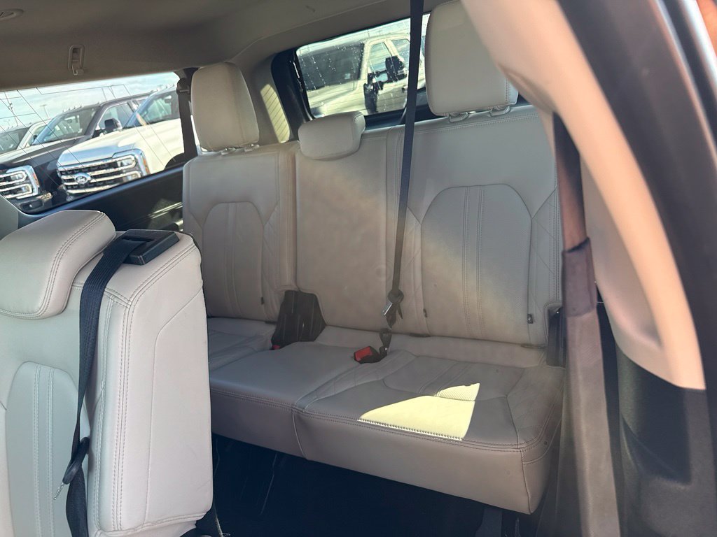 Used 2020 Ford Expedition Max Platinum AWD/4WD image 9