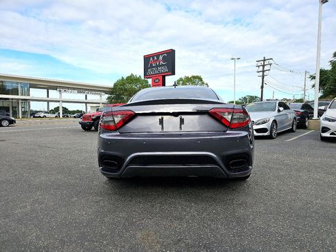Used 2018 Maserati GranTurismo Sport image 8