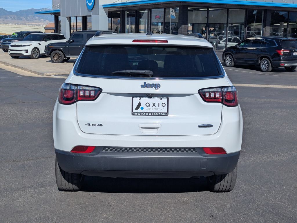 Used 2022 Jeep Compass Latitude AWD/4WD image 6