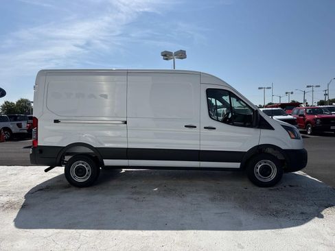 New 2026 Ford Transit 250 148 Medium Roof w/ Load Area Protection Package RWD image 2