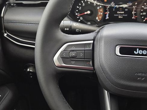 New 2026 Jeep Compass Latitude image 15