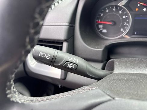 Used 2023 GMC Terrain SLT w/ LPO, Floor Liner Package FWD image 21