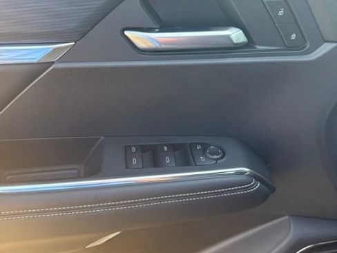 Certified 2026 GMC Acadia Elevation w/ Black Edition FWD image 10