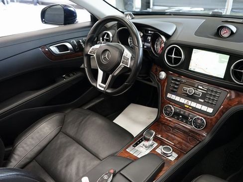 Used 2015 Mercedes-Benz SL 550 SL 550 image 16