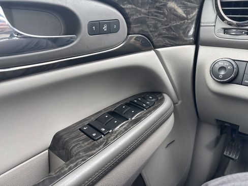 Used 2013 Buick Enclave Premium w/ Trailering Provision Package image 13