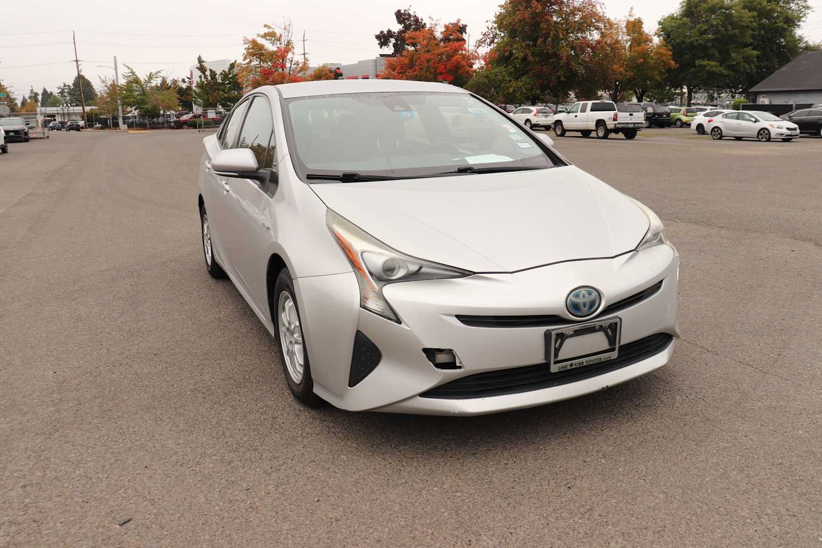Used 2017 Toyota Prius Two FWD image 3
