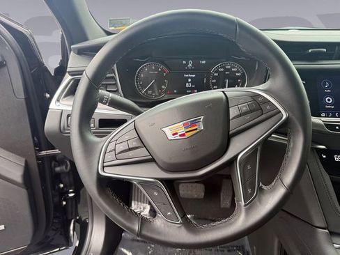 Used 2025 Cadillac XT5 Luxury w/ LPO, Floor Liner Package image 13