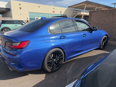 Used 2020 BMW 330i Sedan w/ M Sport Package image 7