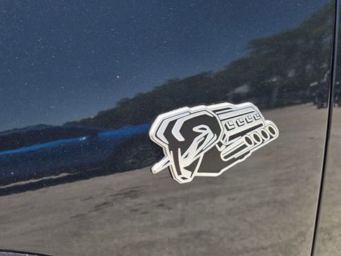 New 2026 RAM 1500 Laramie AWD/4WD image 11
