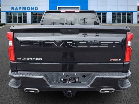 Certified 2022 Chevrolet Silverado 1500 RST w/ Z71 Off-Road Package AWD/4WD image 5