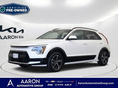 Used 2023 Kia Niro EX