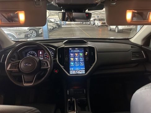 Used 2024 Subaru Ascent Limited image 7